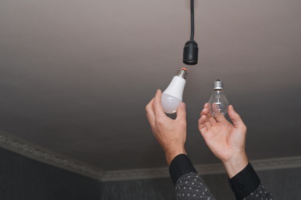Light Bulbs Replacement in Lake Charles