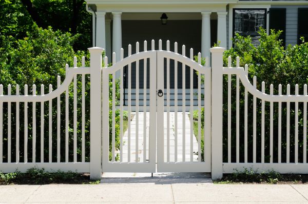 Fence Gate Adjustment in Lake Charles