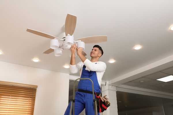 Ceiling Fan Bulb Replacement in Lake Charles